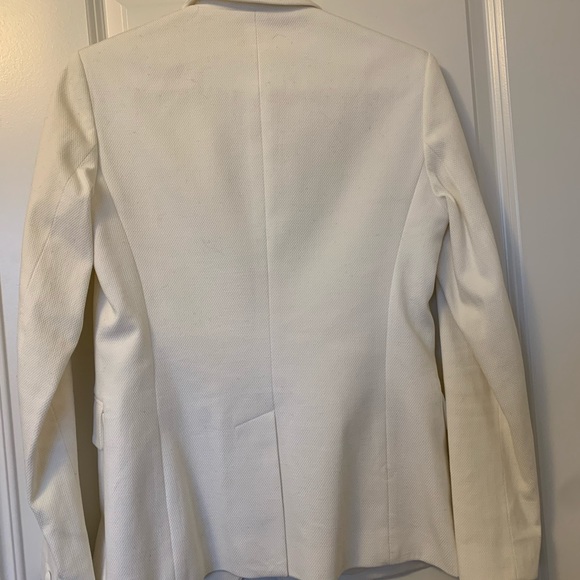 Rag & Bone - Winter White Blazer. Size 4 - Picture 2 of 6